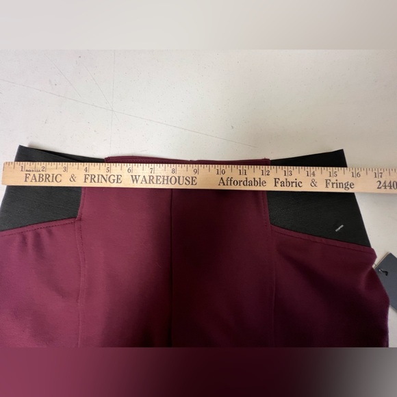 JONES NEW YORK PONTE KNIT PULL ON PANTS W/ELASTIC INSETS SIZE LARGE MERLOT COLOR - Picture 7 of 10